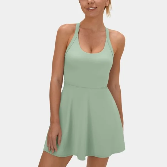 green emerald velvet dress Lost Paradise Dress